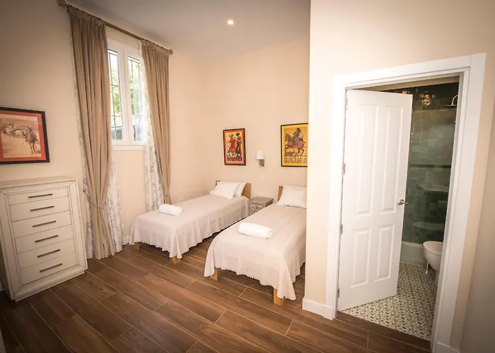 Palacio El Duende-parking Privado-terraza Vista Catedral Old Town Apartman