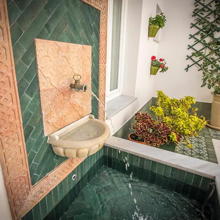 Appartamento Palacio El Duende-parking Privado-terraza Vista Catedral Old Town