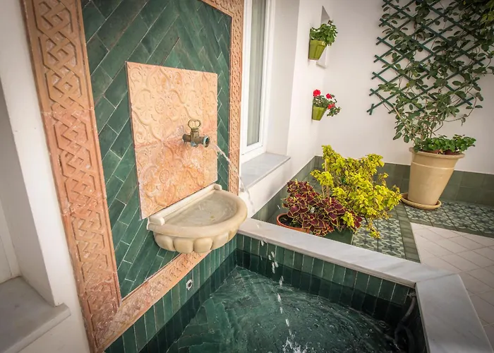 Apartment Palacio El Duende-parking Privado-terraza Vista Catedral Old Town