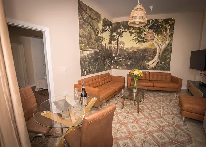 Palacio El Duende-parking Privado-terraza Vista Catedral Old Town Apartment *